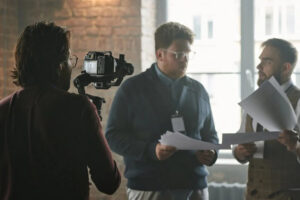 script format - camera operator with two actors