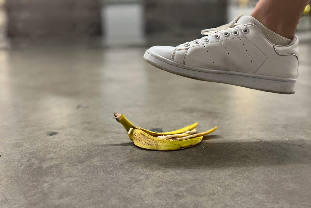 A banana peel underfoot signifies the common mistakes writers make in memoir ideas