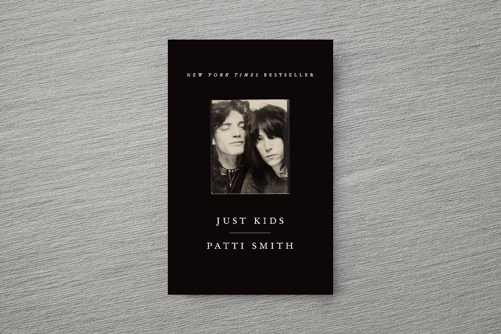 Book Cover of Just Kids against a neutral background, 8 of 10 examples of memoirs