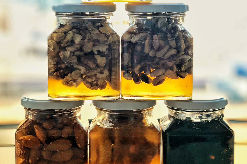 Jars of pickled goods suggest that the amount of pages in a book are more akin to a chemical process designed to receive a certain result when deciding how many words per page in a book?