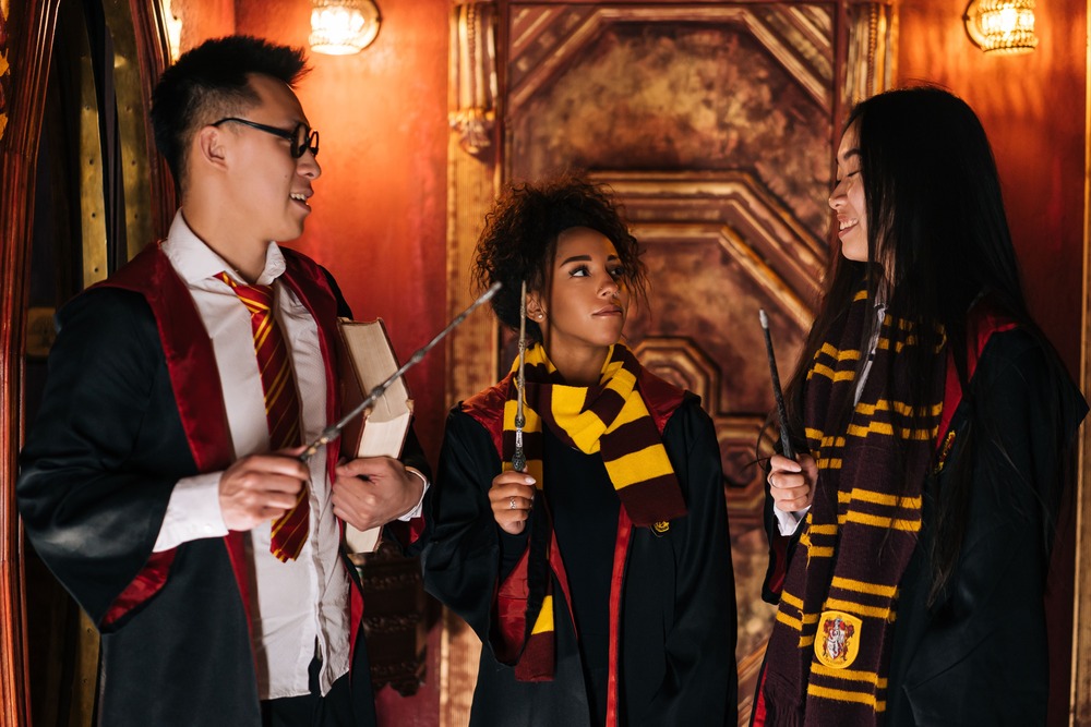 Some Gryffindors gossiping about Harry Potter, who's an example of how to introduce a character.